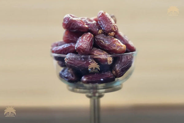 Duhani Dates – Natural, Mildly Sweet & Fiber-Rich